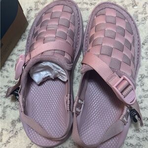 Nwt Pink quartz Woven Sandals